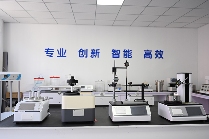 济南中科电子实验室仪器展示.jpg